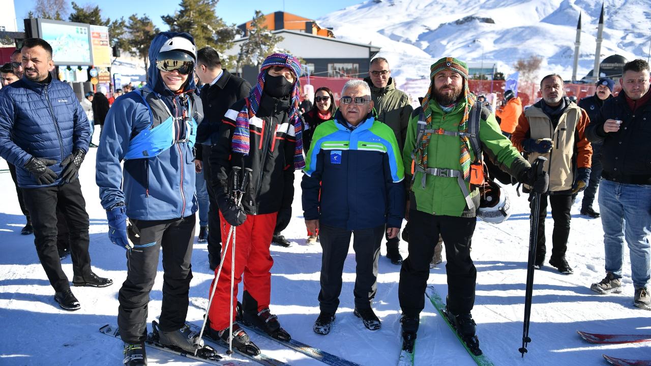 Erciyes, Hafta Sonu 32 Bini Aşkın Ziyaretçi Ağırladı