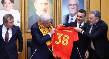 Sedat Kılınç, Sarı-Kırmızı Sevgisini Ankara’ya taşıdı