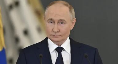 Vladimir Putin, Suriye'deki geçici yönetimle temas kurdu