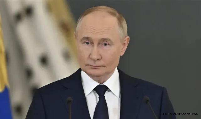 Vladimir Putin, Suriye'deki geçici yönetimle temas kurdu