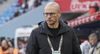 Antalyaspor, Alex de Souza ile yollarını ayırdı