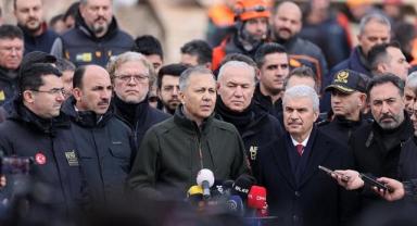 Bakan Yerlikaya: Kontrollü şekilde buradan enkazı kaldıracağız ve bu çalışmalarımızı bitireceğiz