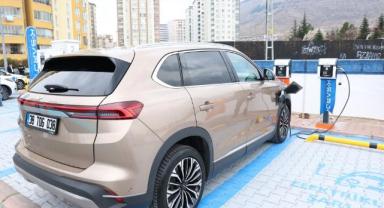 Büyükşehir’in Elektrikli Araç Şarj İstasyonları K-Şarj ile Yaygınlaşıyor