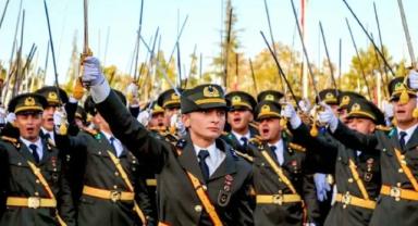 Kılıçlı yemin soruşturması: Teğmenlerle ilgili karar belli oldu