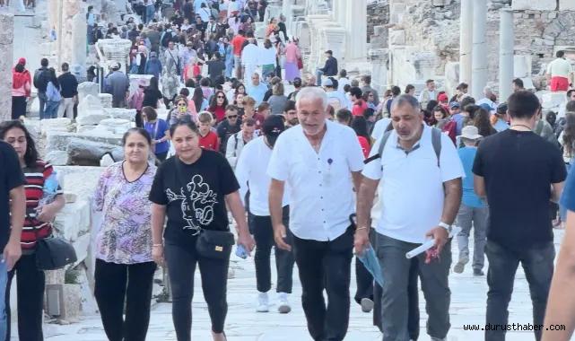 Yerli turistler 2024'ün 3. çeyreğinde 204,8 milyar lira harcadı