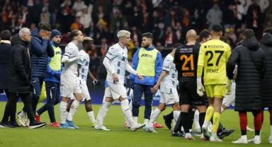 Yeni Kural: Sahadan çekilen küme düşecek