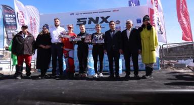Başkan Büyükkılıç, Dünya Snowcross Şampiyonası Final Yarışları ve Ödül Töreni’ne Katıldı
