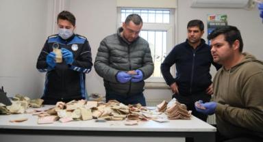 Dilencinin üzerinden çıkan 164 bin lirayı 6 zabıta personeli saydı