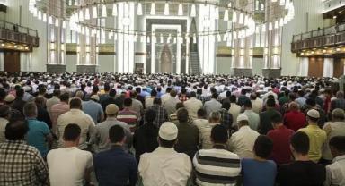 Diyanet'e göre il il bayram namazı saatleri