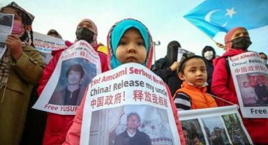 Doğu Türkistanlı Kadınların 8 Mart'ı: Kutlama Değil, Mücadele