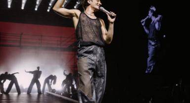 Edis'ten dünya standartlarında bir sahne şovu 