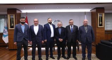 Çiftçi Dostu Başkan Büyükkılıç’a Ziraat Oda Başkanlarından Ziyaret