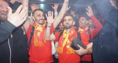 Kayserispor’a Gece Yarısı Taraftar Sürprizi!