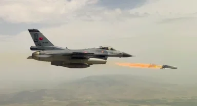 181. Filo'dan tam isabet... İlk kez eş zamanlı Maverick Füzesi atışı