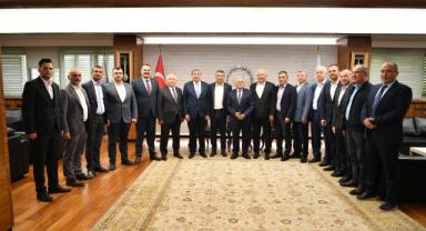 Başkan Büyükkılıç, Türk-İş Heyetini Ağırladı