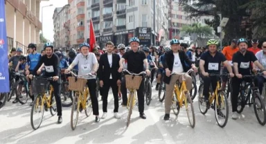 Bursa İnegöl’de pedallar temiz gelecek için döndü