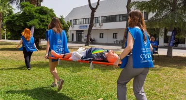 İlk Yardım Uygulama Turnuvası’nda zamanla yarıştılar
