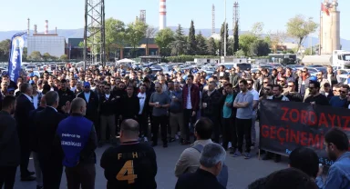 İzmit'te TÜPRAŞ işçilerine sıcak destek