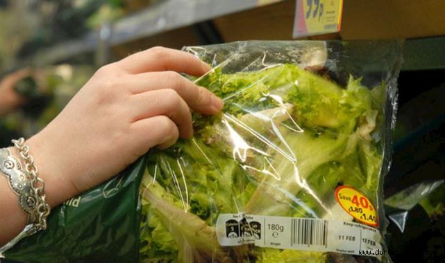 Sağlıklı Beslenenlere Uyarı: Hazır Salatalar Toplatılıyor!