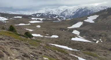 Sivas'ta Dipsizgöl'e 'Tuz Ocağı' hançeri!