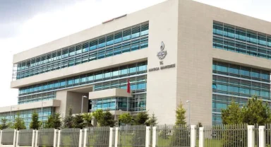 Bazı kanunlara değişiklikler yapıldı... Anayasa Mahkemesi'nin iptallerine ayar, YÖK ve TSK’da değişiklik