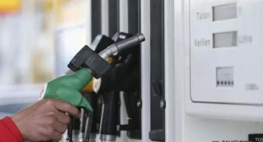 Benzin'e yine zam geliyor: Halk telaşlı!