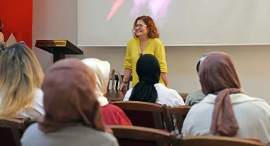 Bursa Osmangazi'de diksiyon atölyesinde yeni dönem başladı