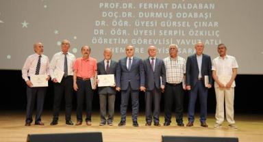 ERÜ’de “2024 Başarı Ödül Töreni” Düzenlendi