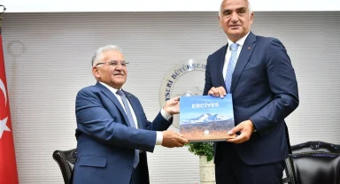 Kayseri Büyükşehir'e Ankara'dan övgü