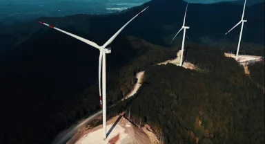 Türkiye yenilenebilir enerjide büyük adım attı... Rüzgar ve güneş yüzde 30’u aştı