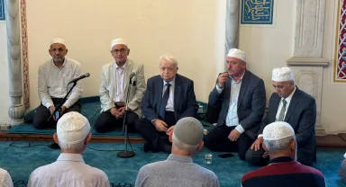 Ünlü mevlidhanlar İzmit’in 104. kurtuluş yılında buluştu