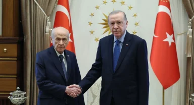 Cumhurbaşkanı Erdoğan, Bahçeli'yi Külliye’de kabul etti