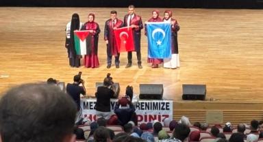 Erciyes Üniversitesi’nde Gökbayrak Dalgalandı