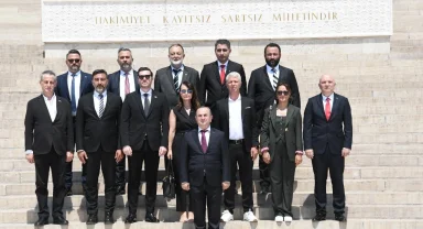 IBIA'dan Anıtkabir'e ziyaret