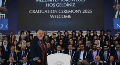 İlber Ortaylı’dan Hukuk Mezunlarına Tarihî Mesaj