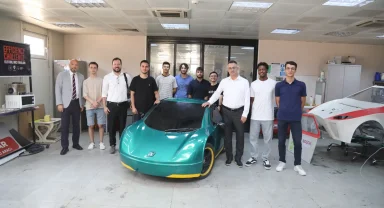 BTÜ'lü öğrenciler hidrojenli araç üretiyor