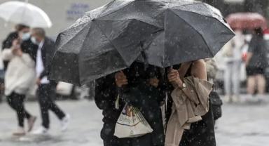 Hafta Sonu Türkiye'de Yağışlı Hava Bekleniyor: 3 Büyükşehirde Durum Ne?