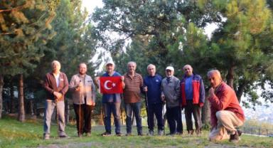 Kardelenler, Zafer Yürüyüşü Yaptı