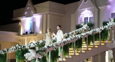 Kayseri'de Deniz ve Ogan ailesinin unutulmaz nişan gecesi