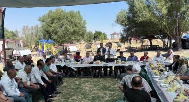 Kocasinan’da Muhtarlar ve Daire Müdürleri Tarım İçin Bir Araya Geldi