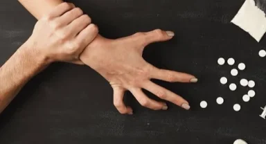 Yeşilay'dan çarpıcı rapor... Bağımlılıkların Türkiye’ye yıllık maliyeti 78 milyar dolar!