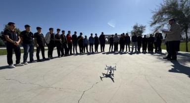 Büyükşehir’den öğrencilere drone ve CBS eğitimi