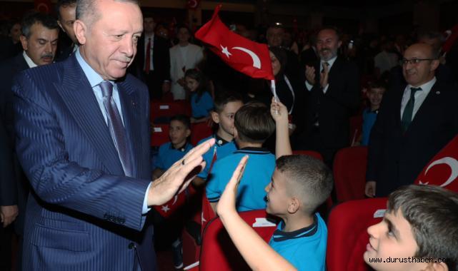 Cumhurbaşkanı Erdoğan, “Bu yılki eğitim öğretim faaliyetlerimizin iki ana teması aile ve yeşil vatan”