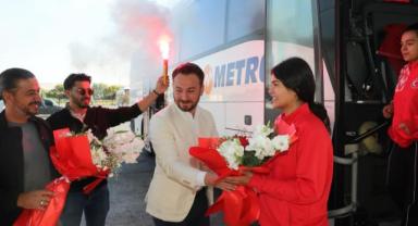 Dünya 2'ncisi Huri Uçar Kayseri’de coşkuyla karşılandı