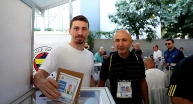  Fenerbahçe’de Mert Hakan Krizi: Divan Kurulu Soruşturma