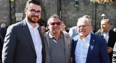 Büyükkılıç Hunat’ta esnafla buluştu, talepleri dinledi