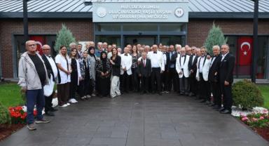  Hollandalı Akademisyenlerden Ulu Çınarlar’a Anlamlı Ziyaret