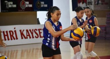 İsmail Yıldırım’la Kayseri Voleybolu Zirveye Yükseliyor