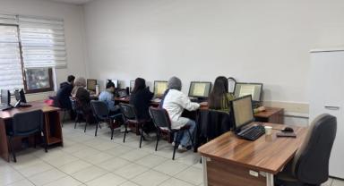 KAYMEK Kurslarıyla Kayserililer Geleceğe Hazırlanıyor