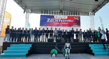 Kayseri Bilim Festivali 7. kez büyük coşkuyla başladı